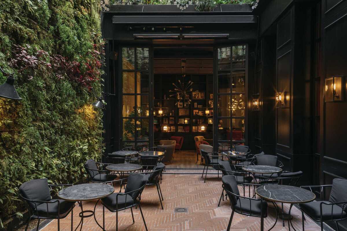 Contraban, Barcelona