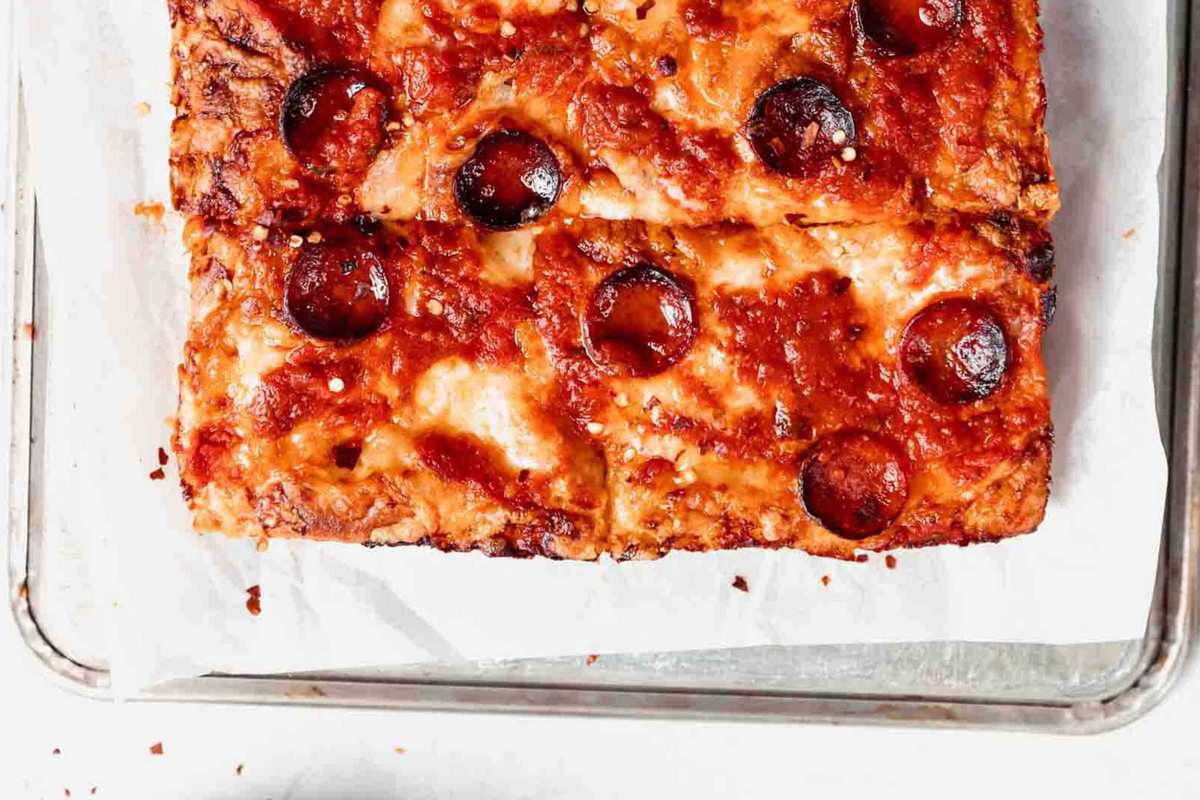 Deep Pizza
