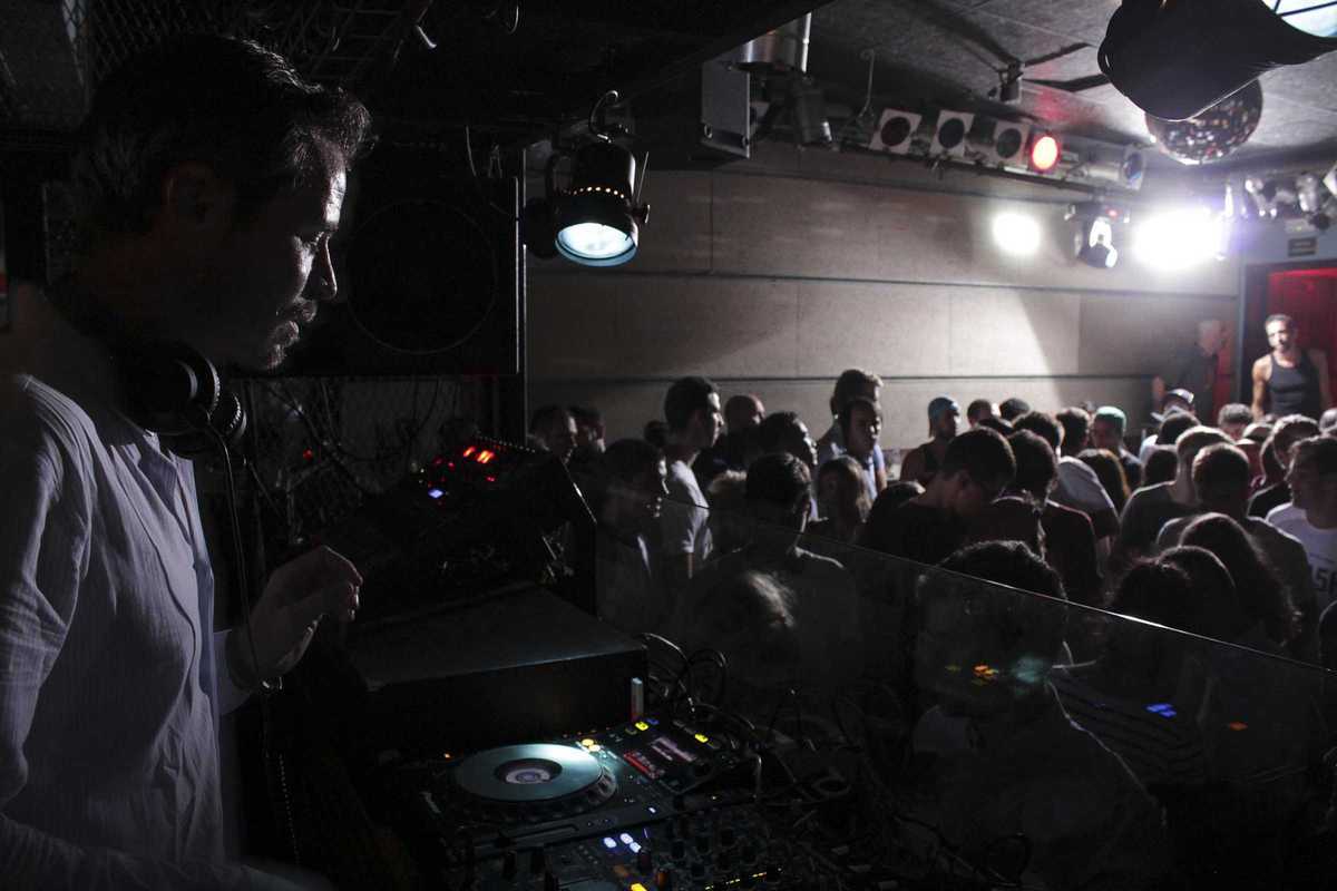 Moog, Barcelona