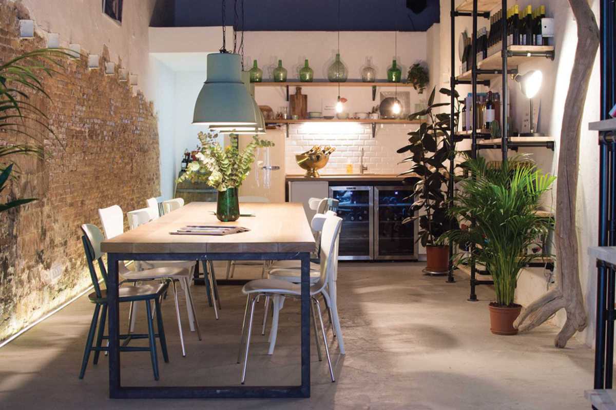 Salut Wine Studio, Barcelona