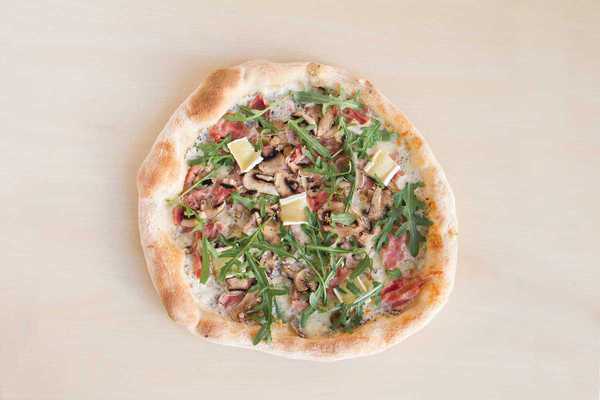 alain pizza tartufata