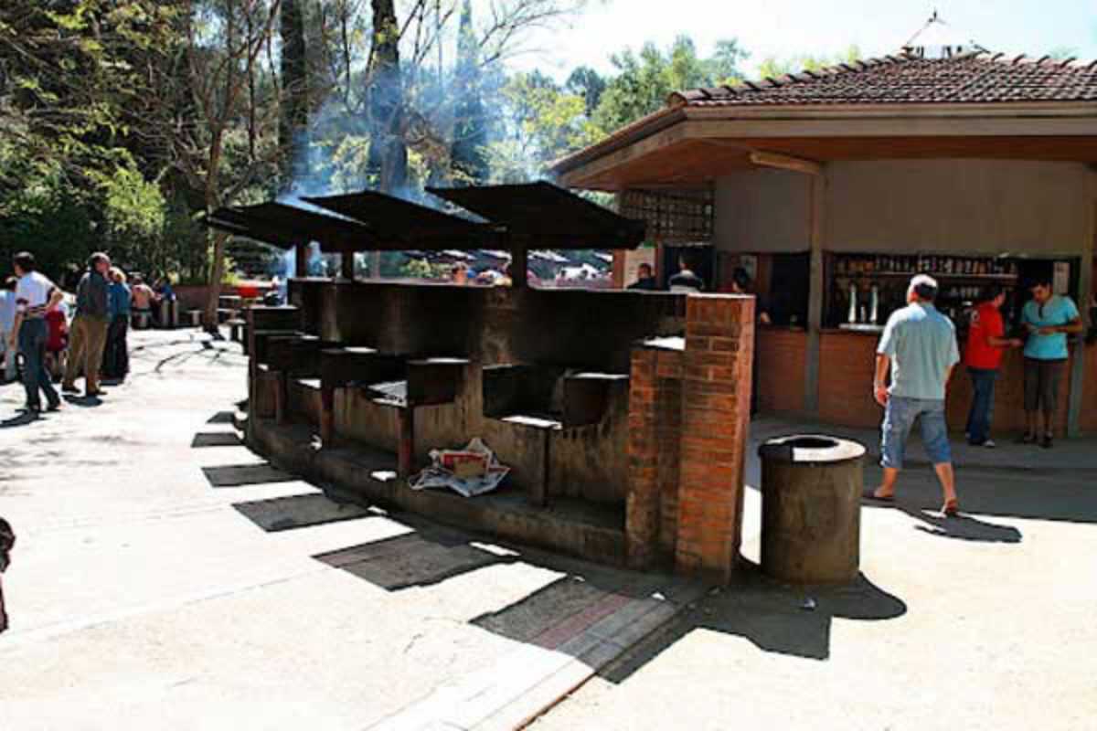 bbq-spaces