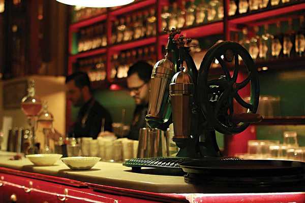 dr stravinsky cocktail bar