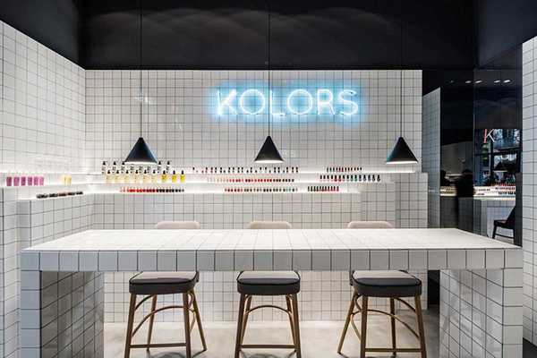 kolors nail bar