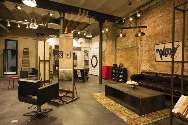 opera lounge