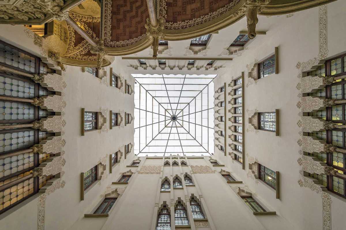 palau-macaya-skylight