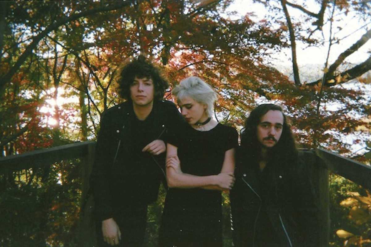 sunflower-bean